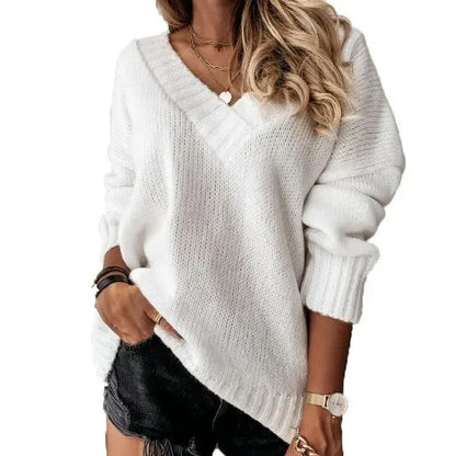 Veltri™ | Jersey de punto con cuello en V para una cómoda elegancia.