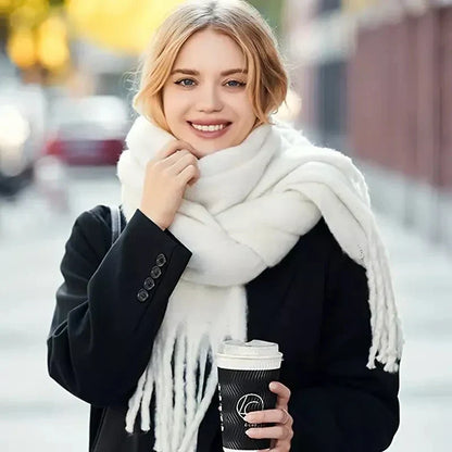 ChicWool | Bufanda Gruesa Femenina | Cálida Bufanda de Invierno con Flecos