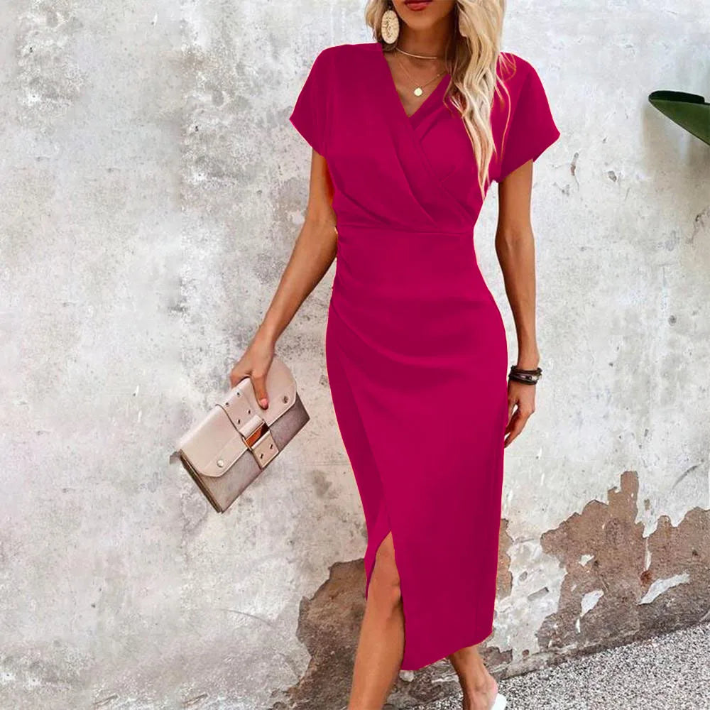 Minivestido ligero con escote en V para una elegancia casual