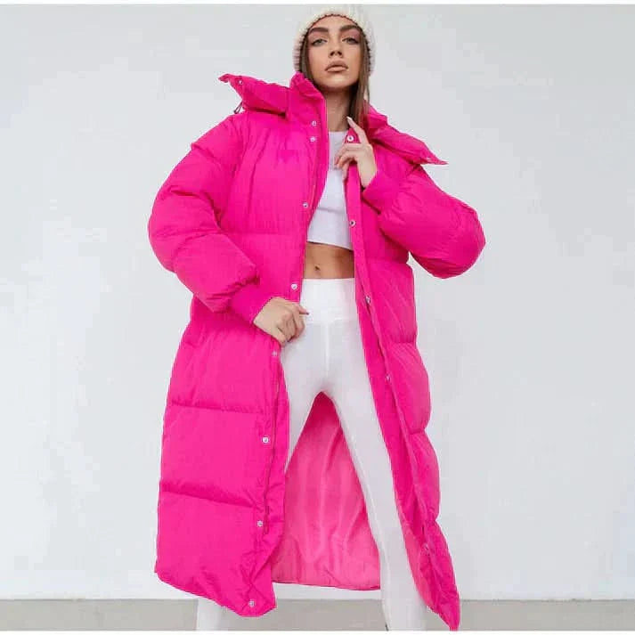 Lujoso abrigo puffer negro para mujer
