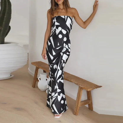 Maxi vestido ajustado al hombro con estampado geométrico