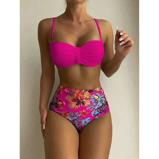 Bikini chic de cintura alta con estampado floral