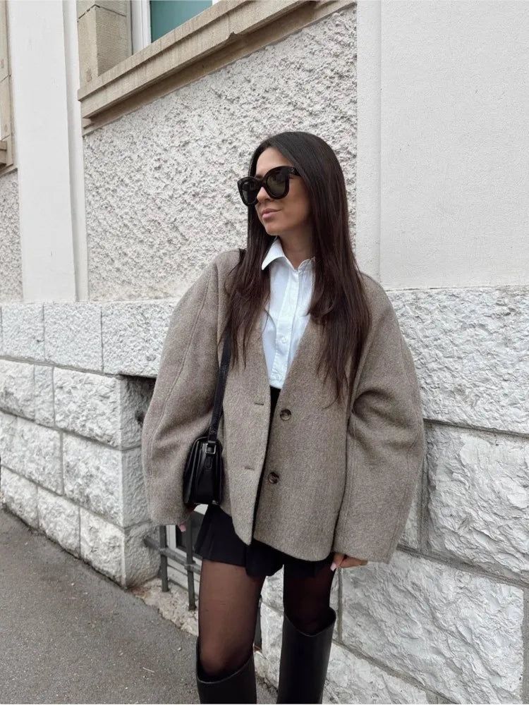 Sally | Chaqueta retro de doble botonadura para mujer, estilo urbano y elegante