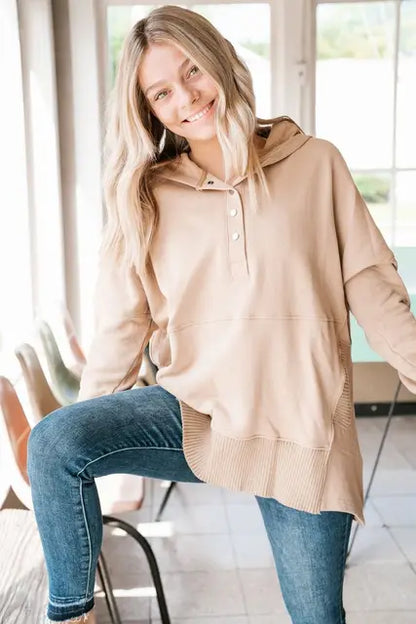 Clara - Sudadera con capucha elegante y cálida