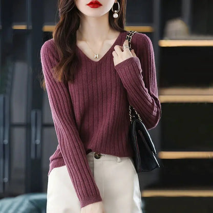 Irene | Jersey de punto con cuello de pico y corte entallado para mujer