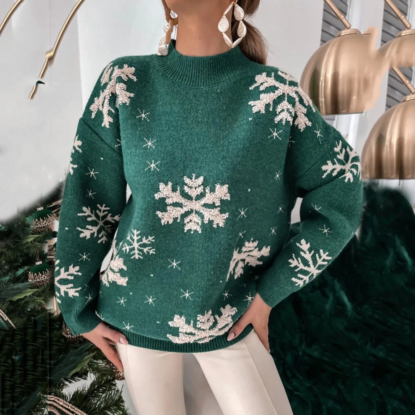 Lea | Cálido jersey de punto con escote redondo y estampado navideño de copos de nieve para mujer