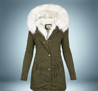 Exclusiva parka con cuello de piel en negro