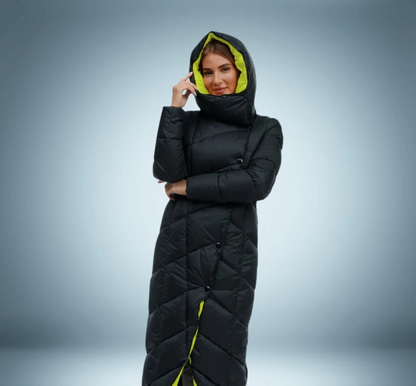 Parka exclusiva con cierre de botones