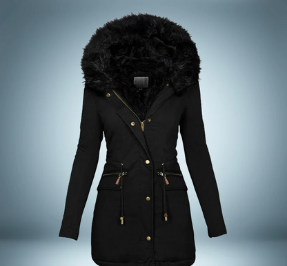 Exclusiva parka con cuello de piel en negro