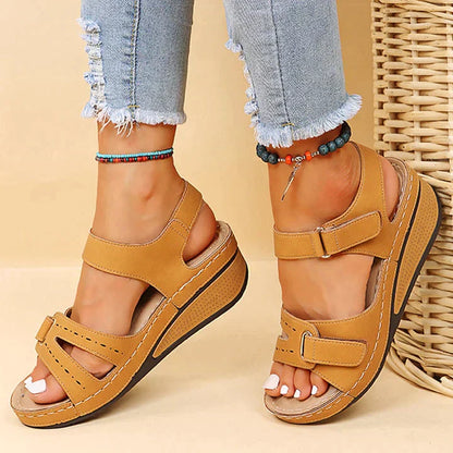 Ramona® | Cómodas sandalias ortopédicas con tacón de cuña