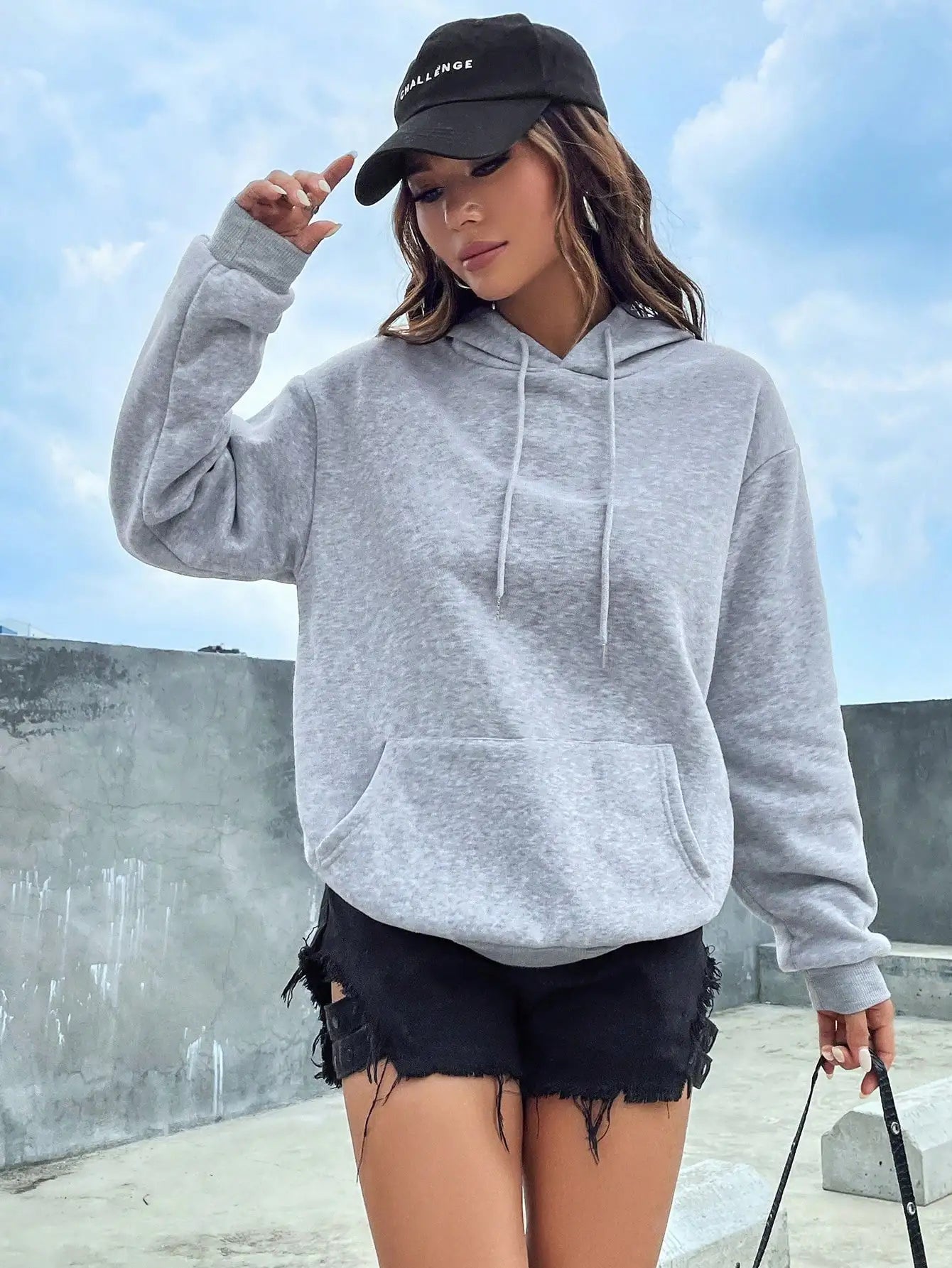 Dorte | Sudadera holgada con capucha y bolsillo para mujer