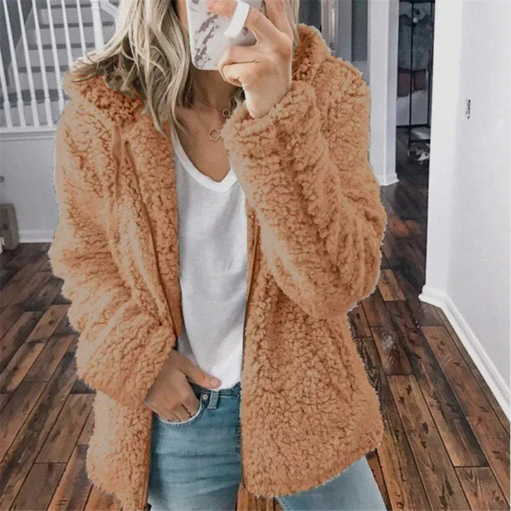 Chaqueta de invierno con capucha para mujer | Silvia