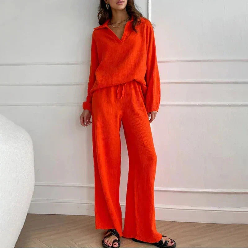 Conjunto de dos piezas compuesto por top y pantalón, casual y de corte ancho