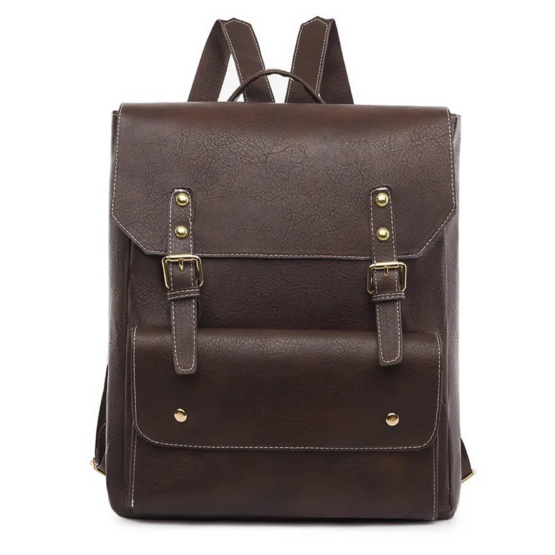 Amelia | Mochila atemporal con hebilla y solapa para viaje y portátil