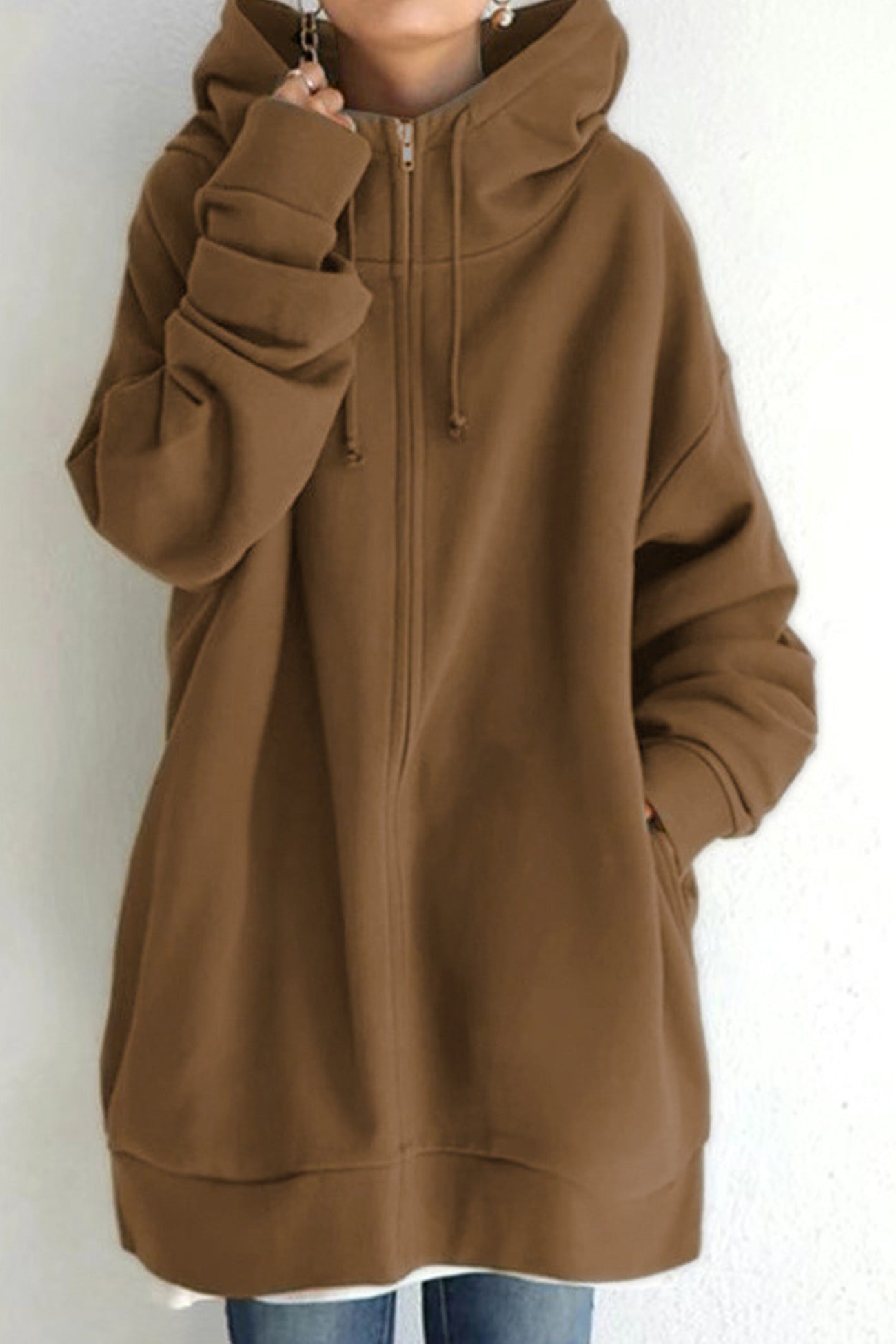 Eleni® Sudadera con capucha entallada y elegante