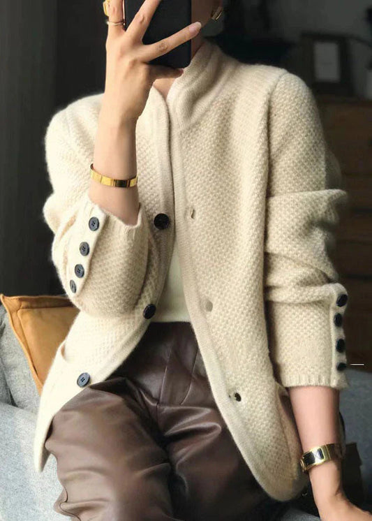 Elegante cárdigan para un look acogedor