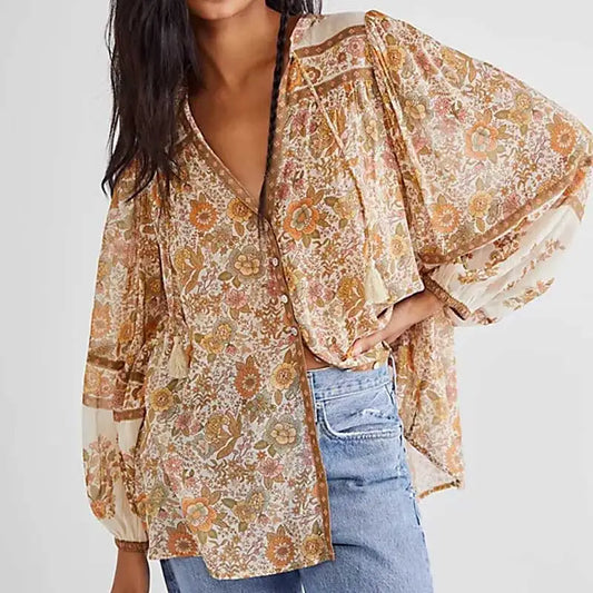 INAYA | Blusa bohemia con cuello en V y estampado floral