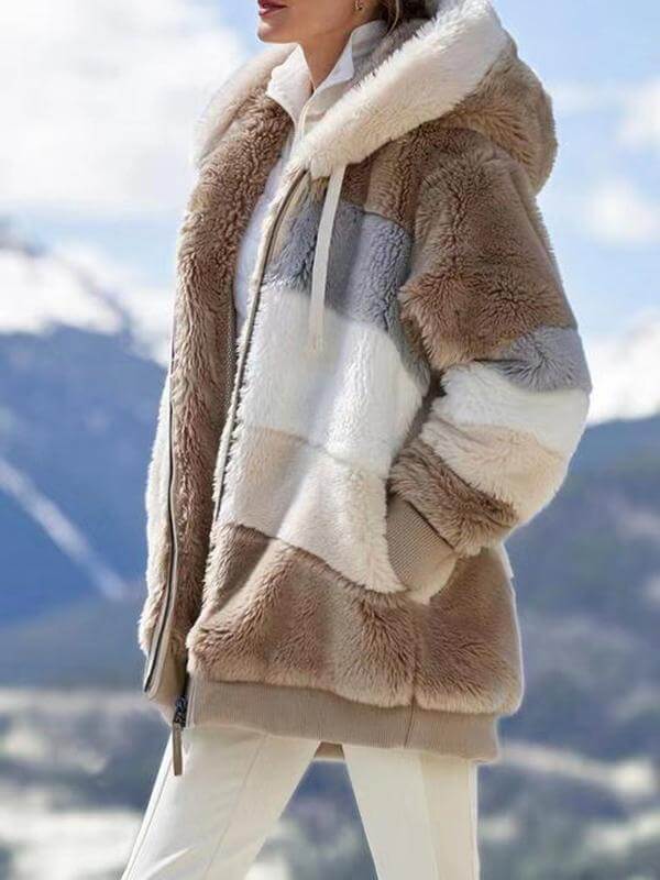 Gabriela | Chaqueta con capucha de felpa multicolor