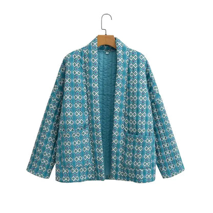 Elegante chaqueta étnica de mujer