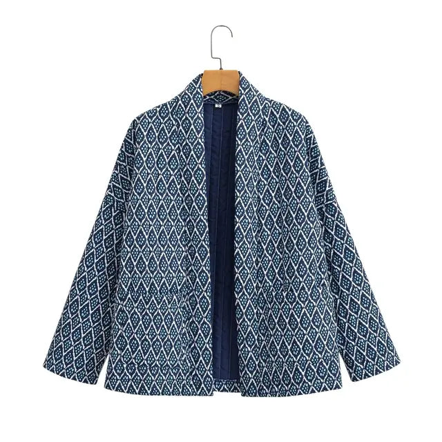Elegante chaqueta étnica de mujer