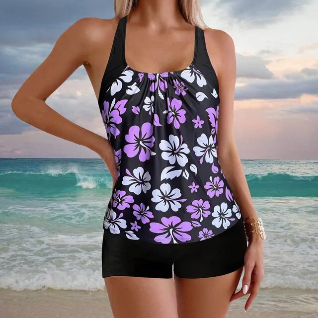 Traje de baño tankini con estilo y a la moda