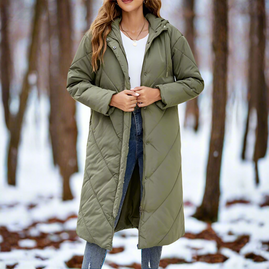 Elegante chaqueta de invierno con capucha para aventureros a la última