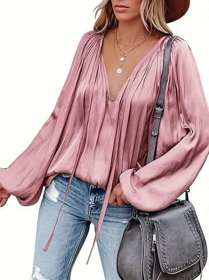 Blusa con cuello en V y manga farol - Diseño satinado y semitransparente
