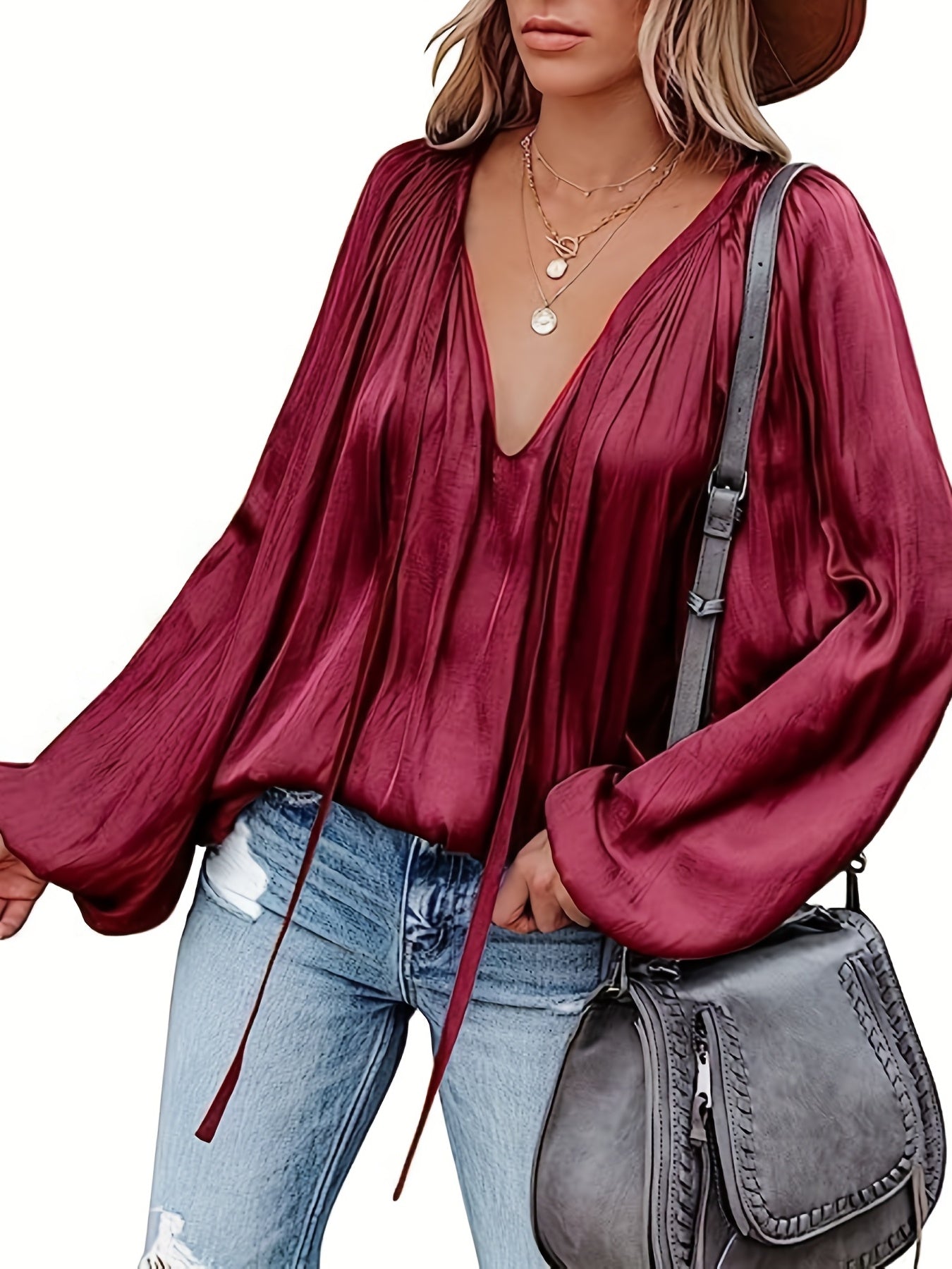 Blusa con cuello en V y manga farol - Diseño satinado y semitransparente
