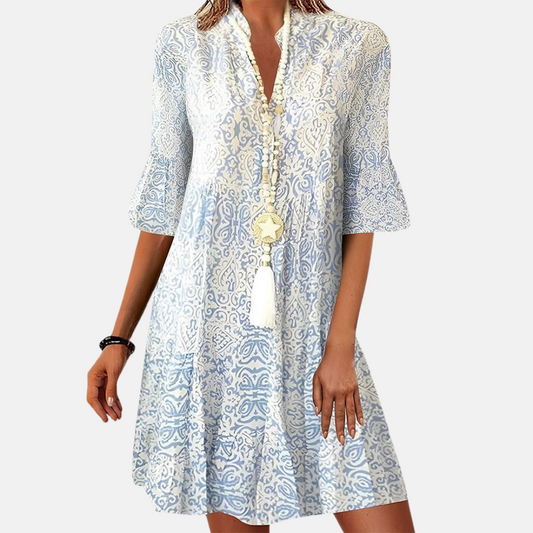 Elegante vestido corto para mujer