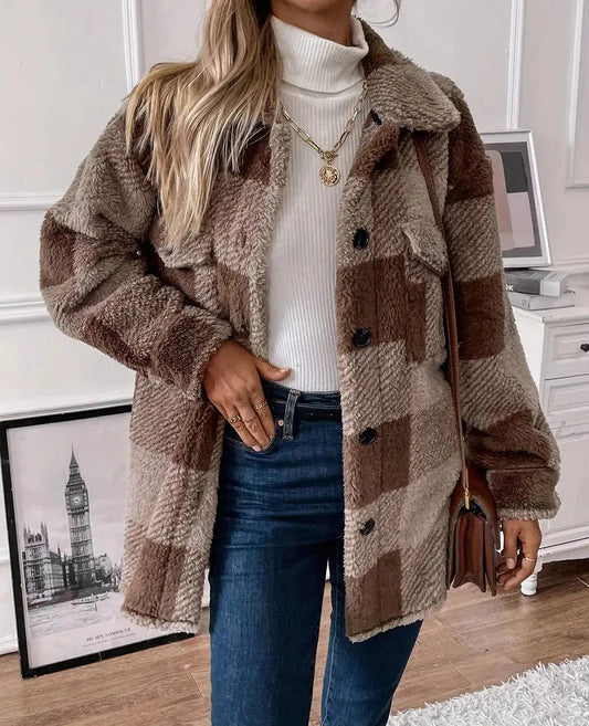 Almina Coat | Abrigo de cuadros esponjosos para mujer