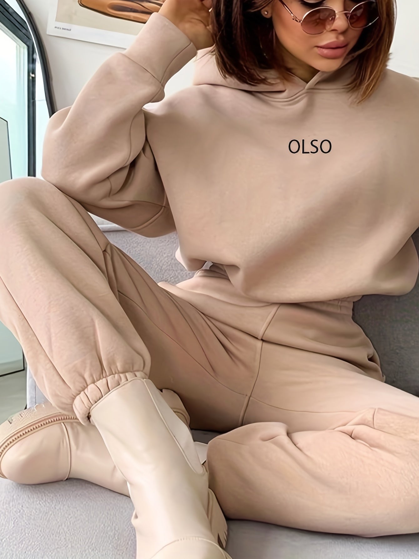 Elisa | Chaqueta con capucha casual y pantalón de chándal con cintura elástica Perfecto para todas las estaciones