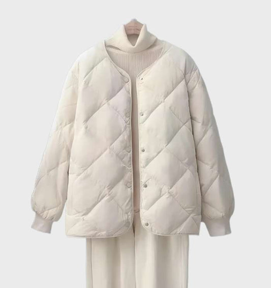 Chaqueta de mujer con cuello de pico y cierre de botones