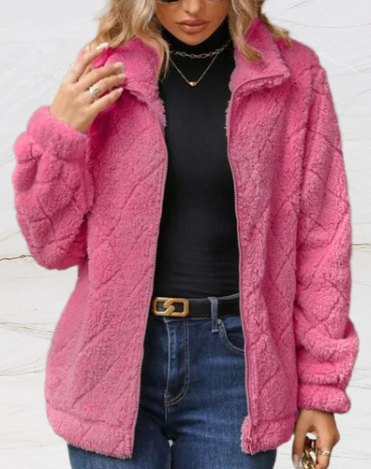 Chaqueta de mujer con cuello de polo y cremallera entera