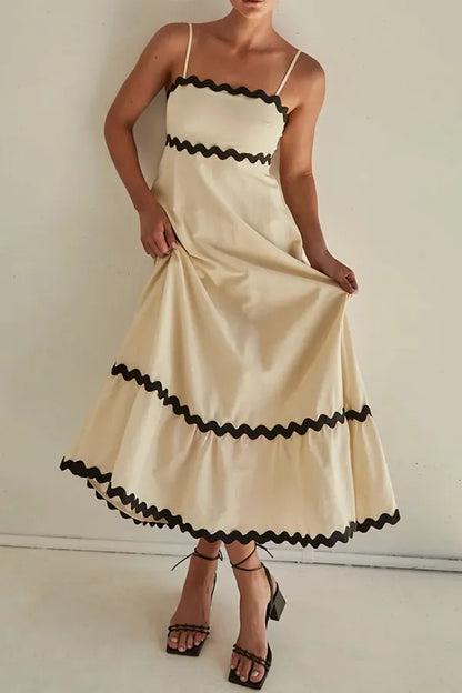 Vestido sin tirantes con cremallera
