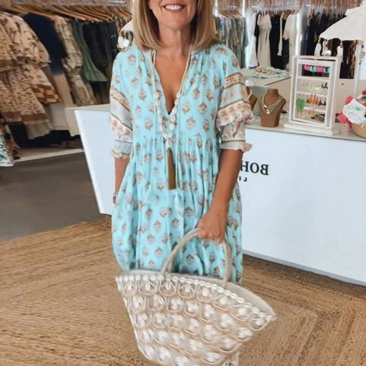 Vestido de verano con estilo bohemio y diseño fluido
