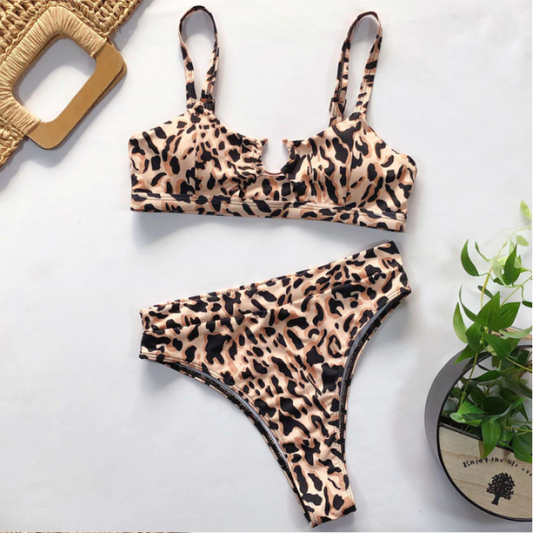 Bikini Bryanna | Un bikini sexy con estampado animal