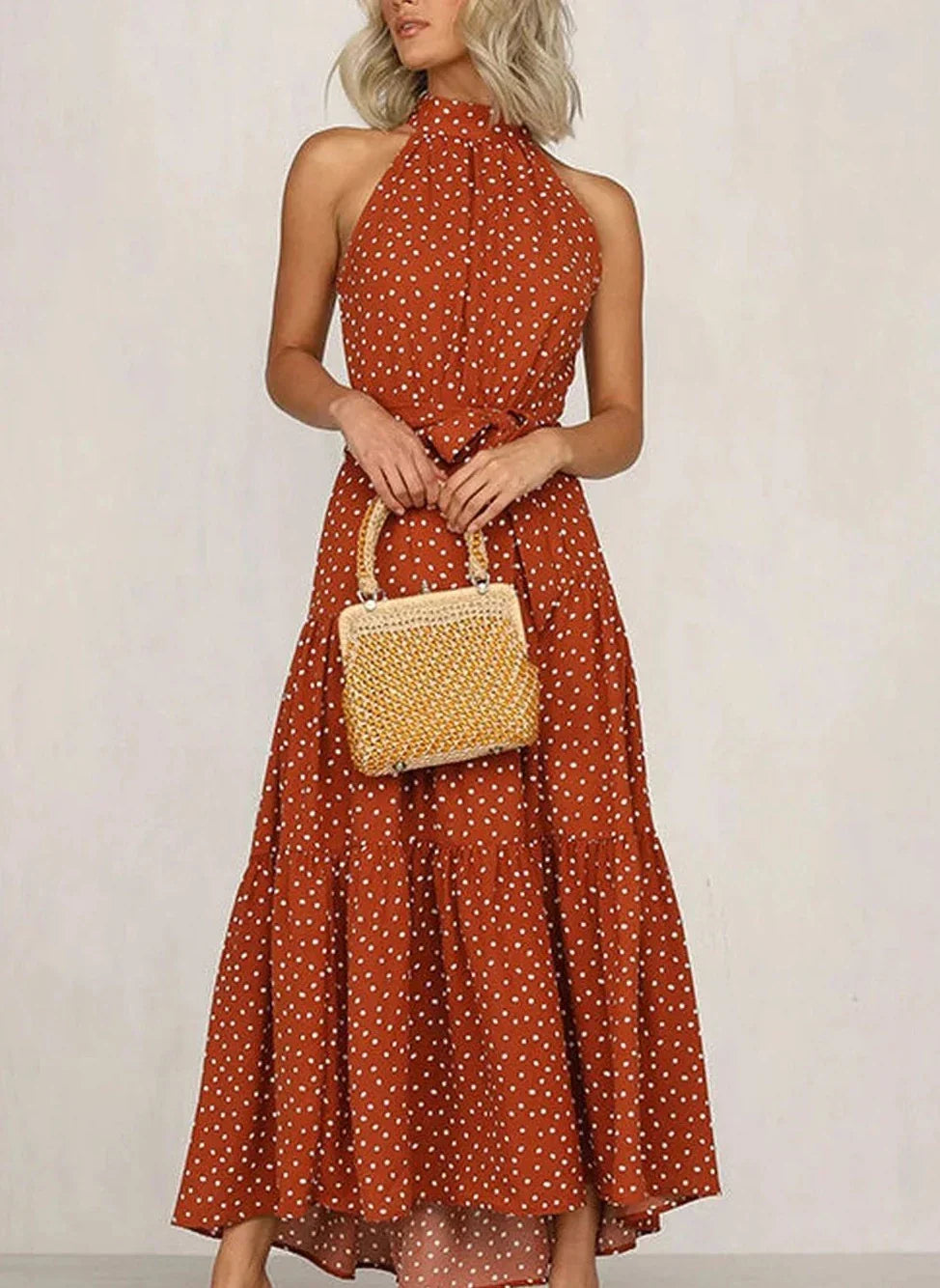 Vestido largo estampado con lazo en la cintura