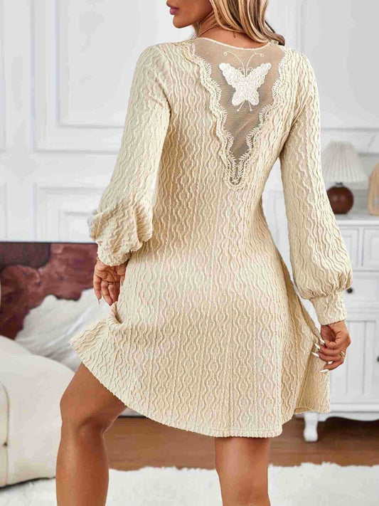 Vestido con cuello en V de encaje y mangas largas para mujer