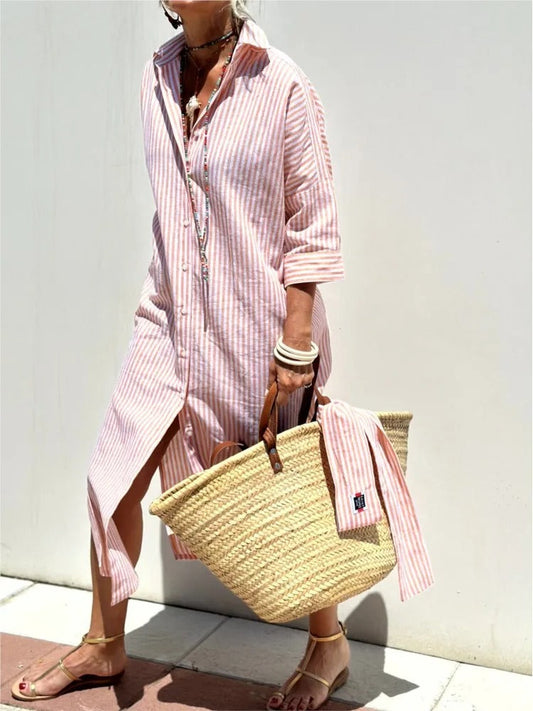 Vestido ligero a rayas con estilo
