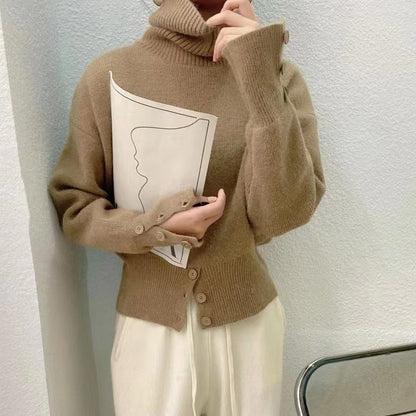Jersey de mujer de cuello alto con botones