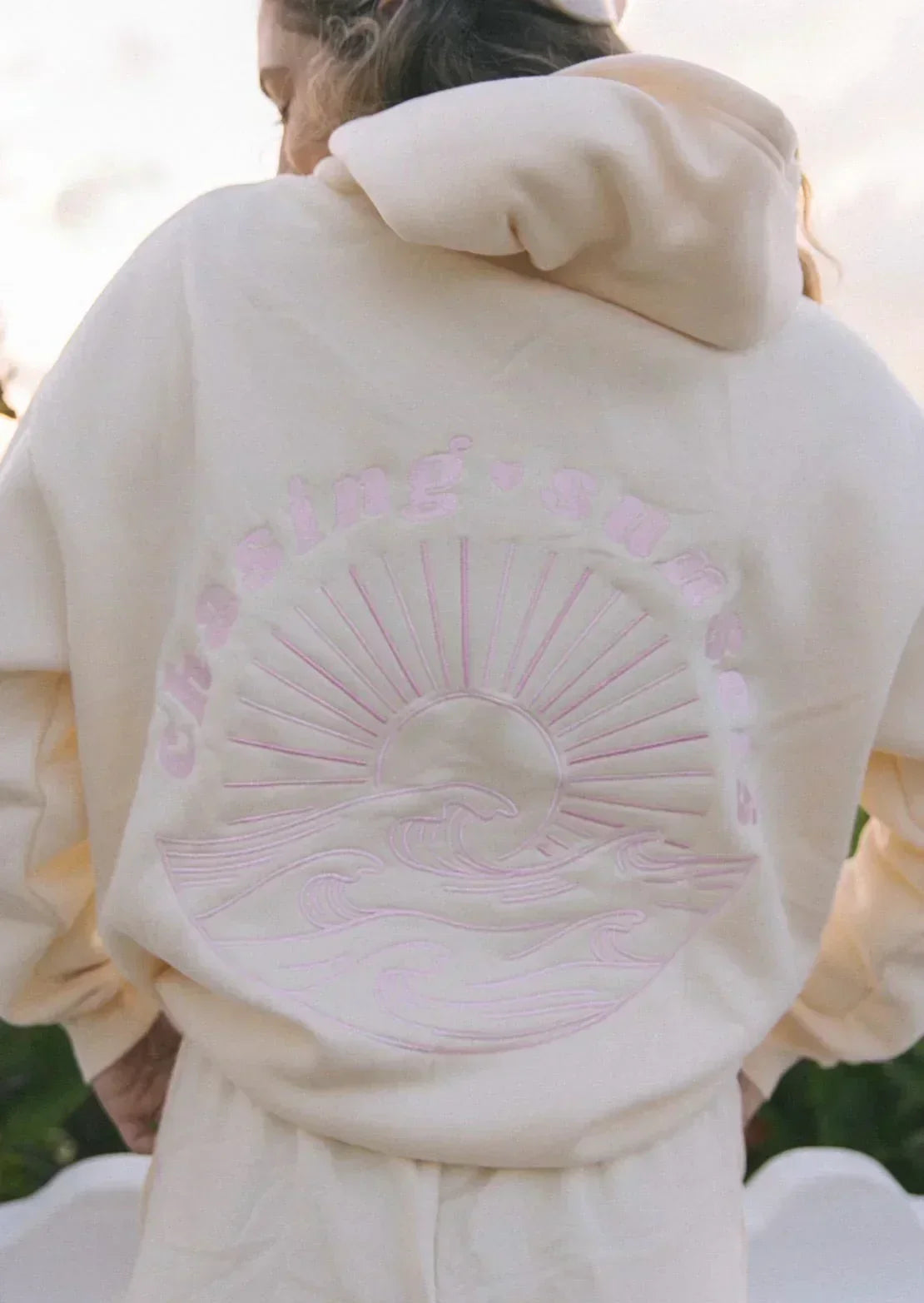 Sudadera con capucha Waele | Chasing Sunsets Graphic Hoodie