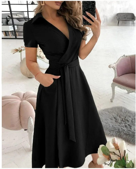 Vestido largo con cuello vuelto casual y cinturón