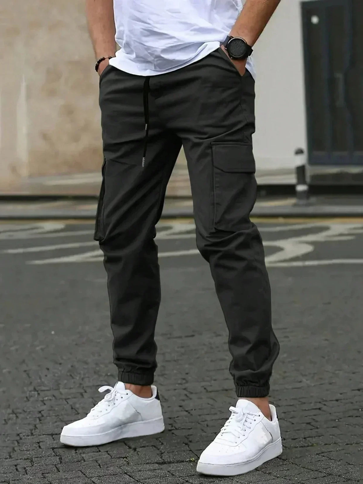 Męskie Luźne Spodnie Cargo z Ściągaczami w Stylu Jogger