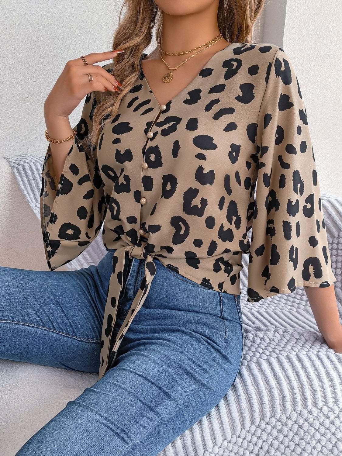 Blusa de mujer con estampado animal