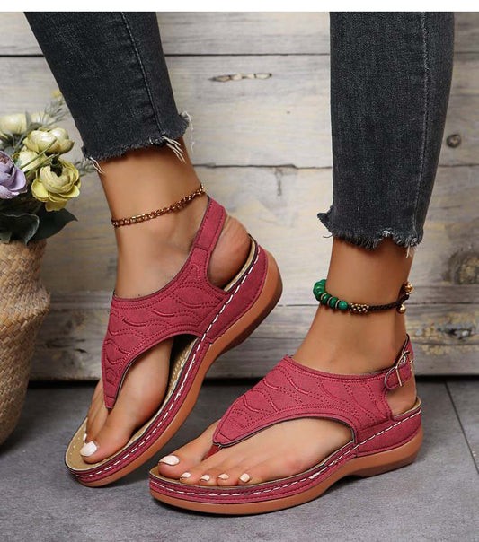 Irene® | Romanza Elegantes sandalias con tacón de cuña para el look playero del verano