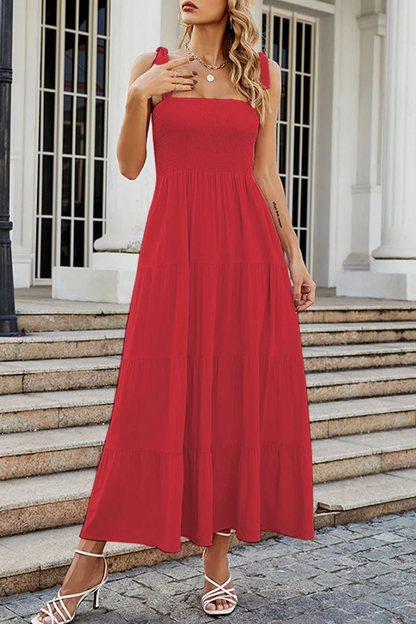 Vestidos con tirantes finos y lunares en Fashion Street