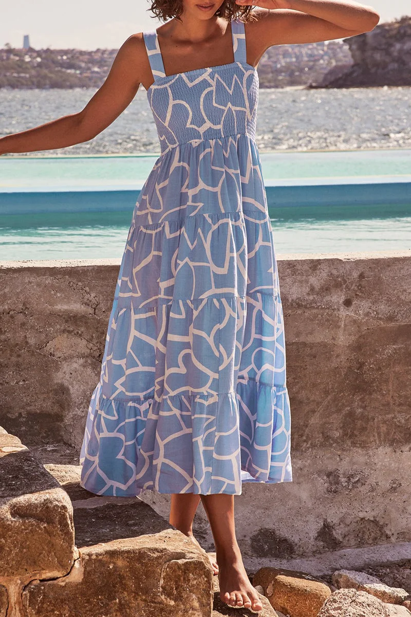 Vestidos con tirantes finos y lunares en Fashion Street