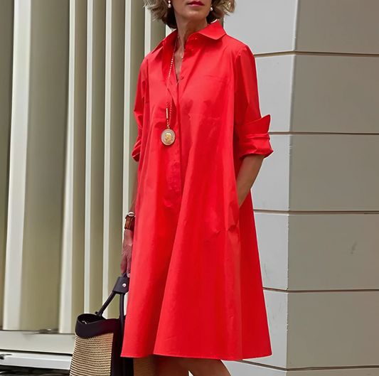 Vestido camisero atemporal con elegancia moderna