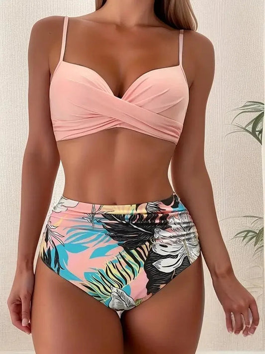 Bikini de mujer | Colección Tropical | Estampado vibrante, escote en V, tirantes ajustables | Perfecto para los días soleados