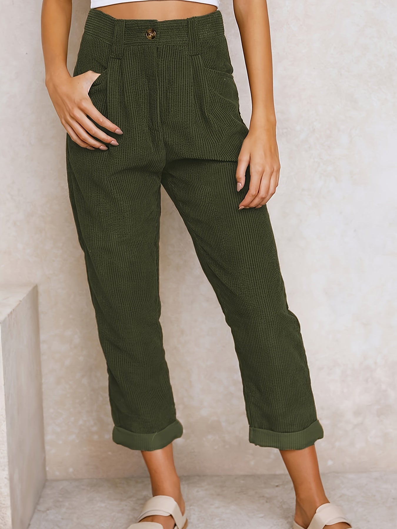 Pantalones de pana con perneras rectas para señora